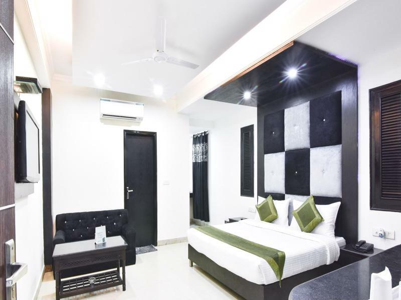 Treebo Mehar Castle Hotel Delhi  Luaran gambar