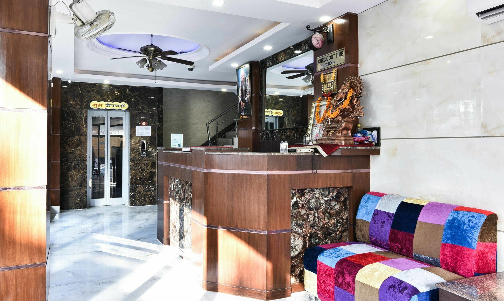 Treebo Mehar Castle Hotel Delhi  Luaran gambar